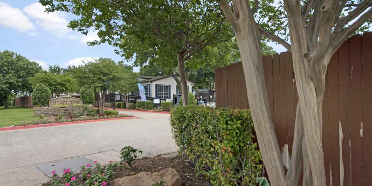 Cottonwood Grove