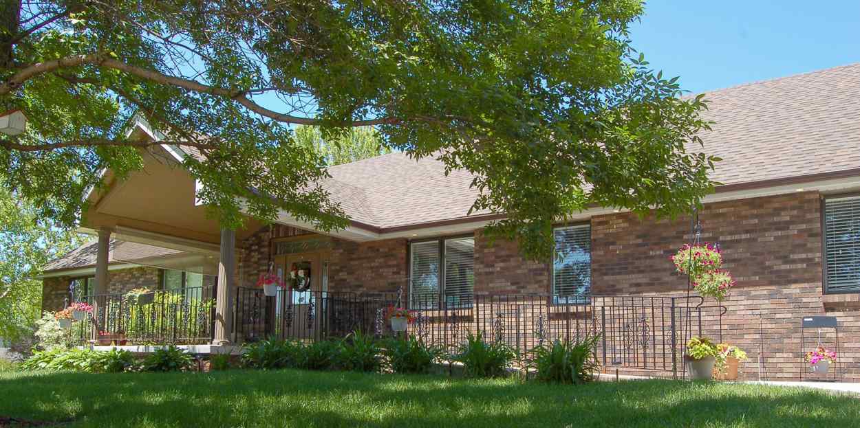 Country Club Crossing