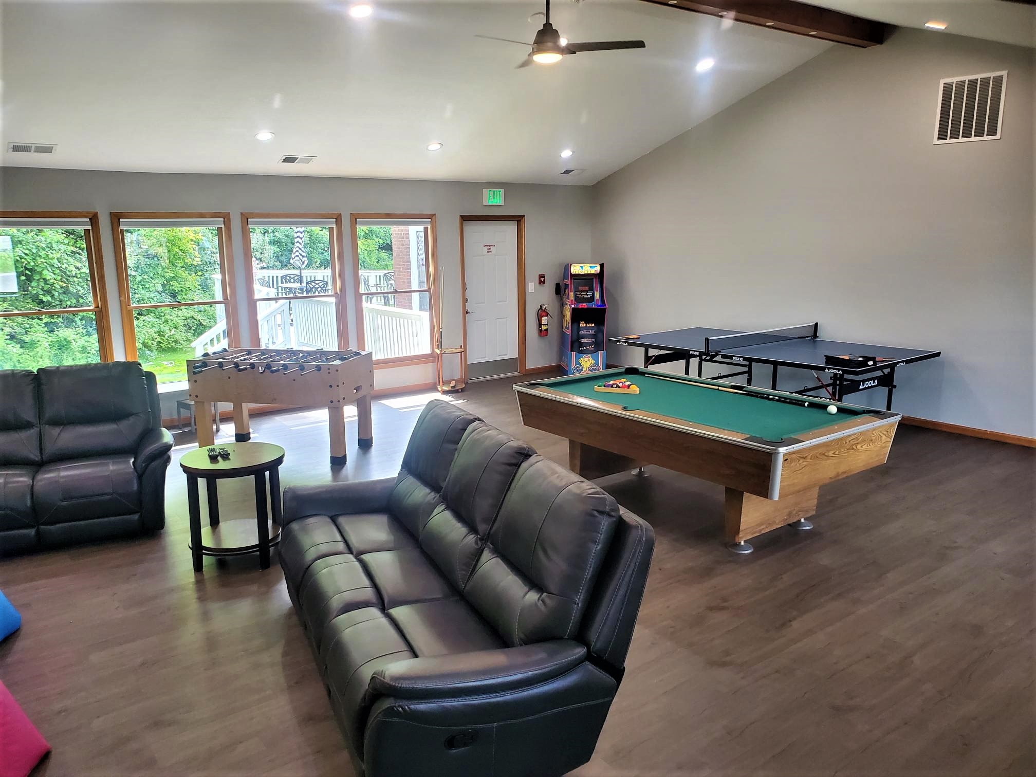 Grand Blanc Crossing