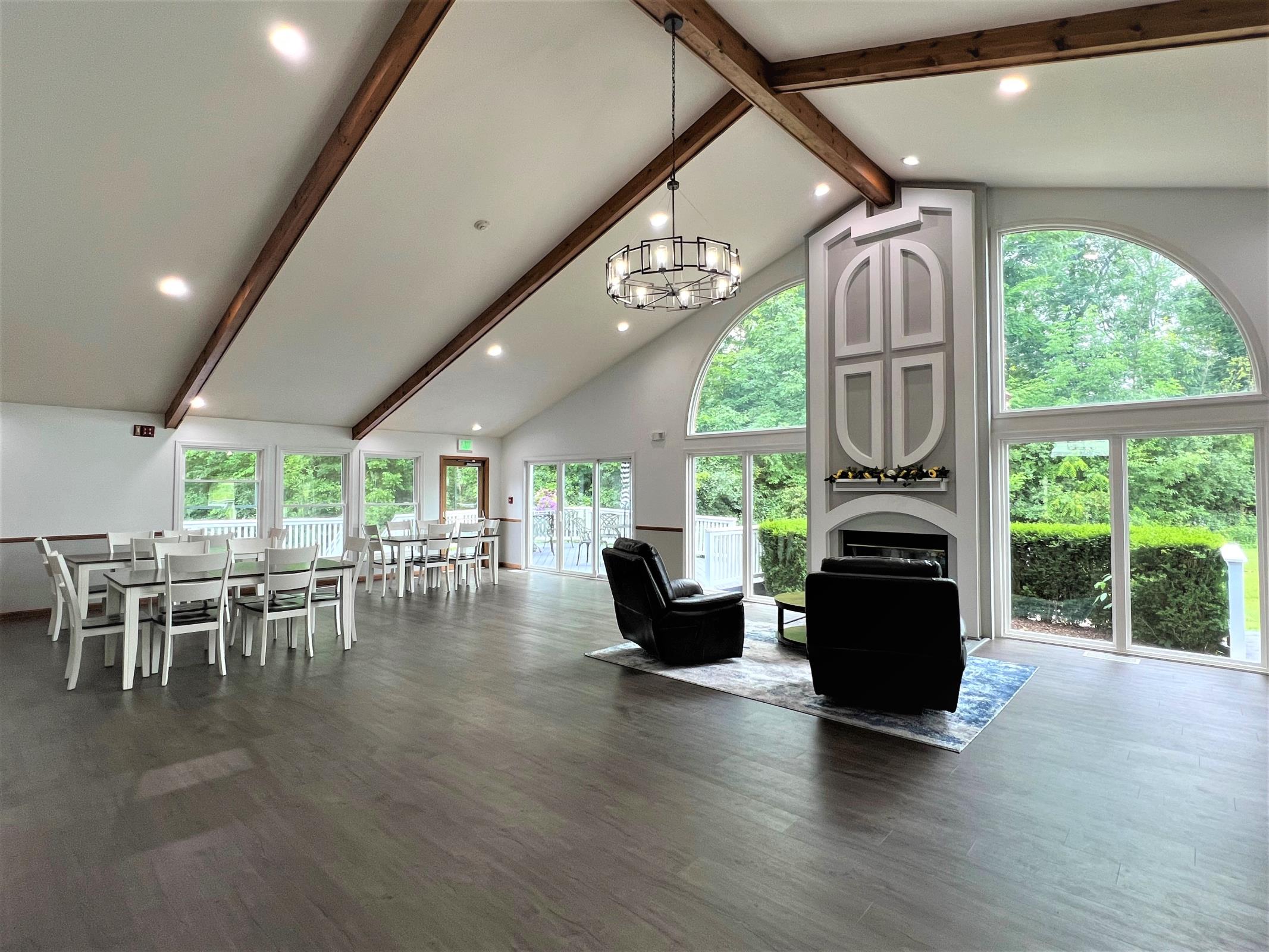 Grand Blanc Crossing