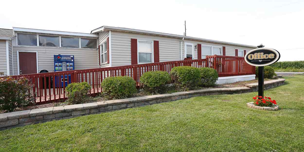 Lakewood Estates (IA)